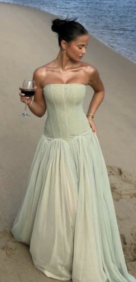 Magic muse maxi dress