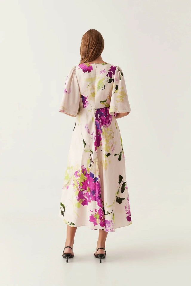 AJE-GildaBellSleeveMidiDress3