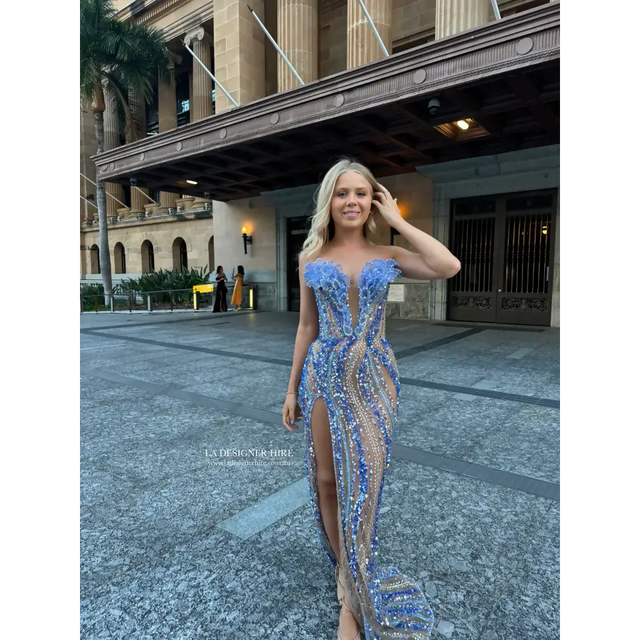 Albina Dyla Blue Embellished Gown - 6 / Blue Sequin - Dresses