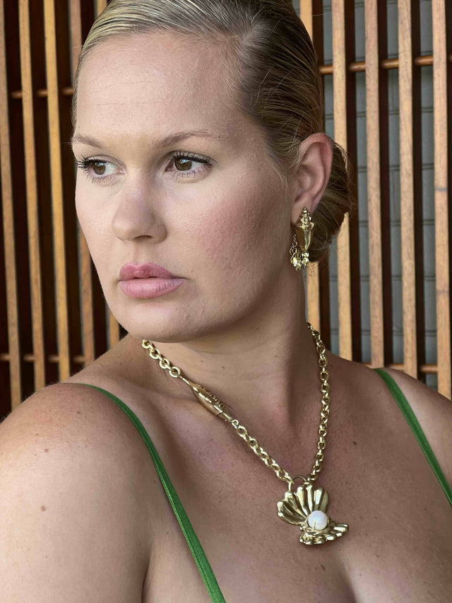 Alemais Banana House Clam Pearl Necklace - Accessories