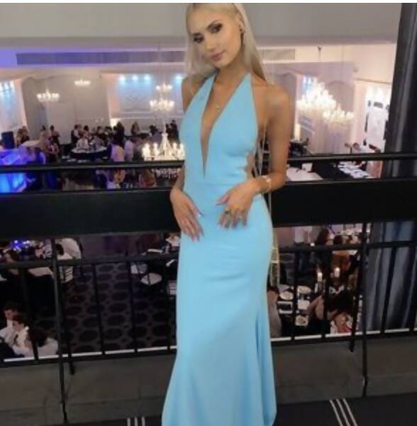 Alex Perry Blue Halter Gown - 6 / Blue - Dresses