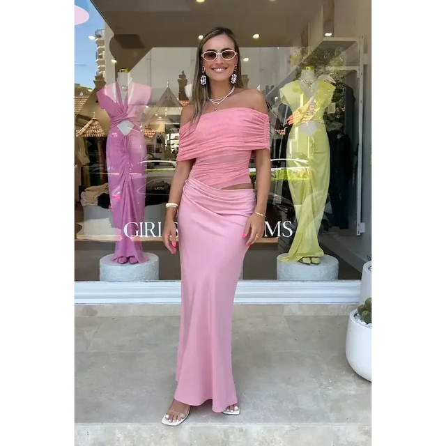 Benni Nico Off Shoulder Maxi Dress in Candy Floss - 6 / Pink - Dresses