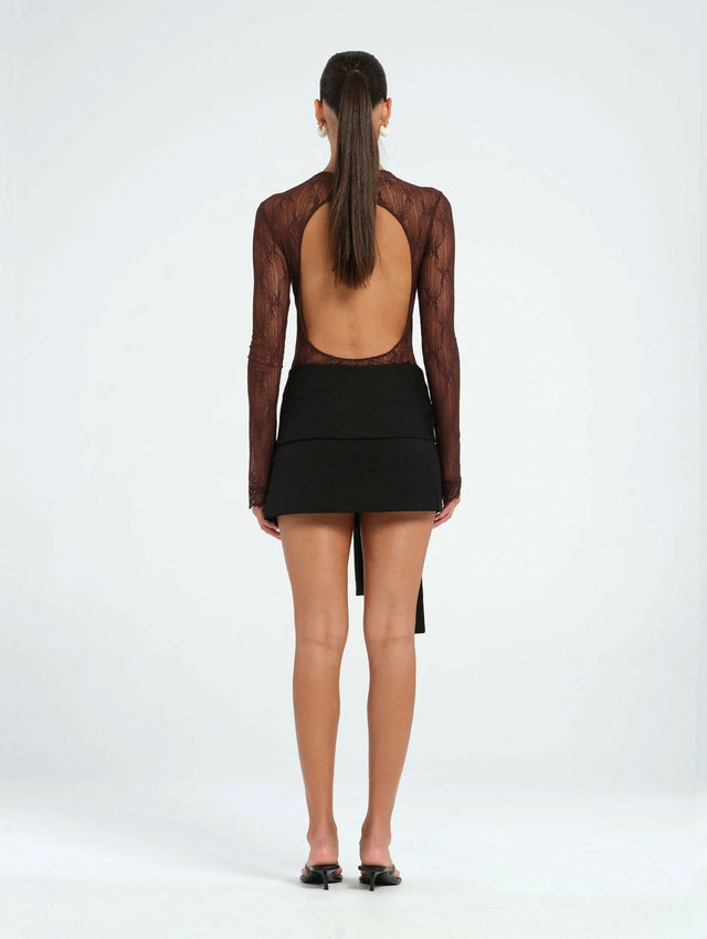 imgi_28_BEN326-WEBRES_1720x2284_LaurenStevenson_OsakrBodysuit_Brown-4_bc1c016b-7ac5-4e62-90a7-dc2df5a2ea8b