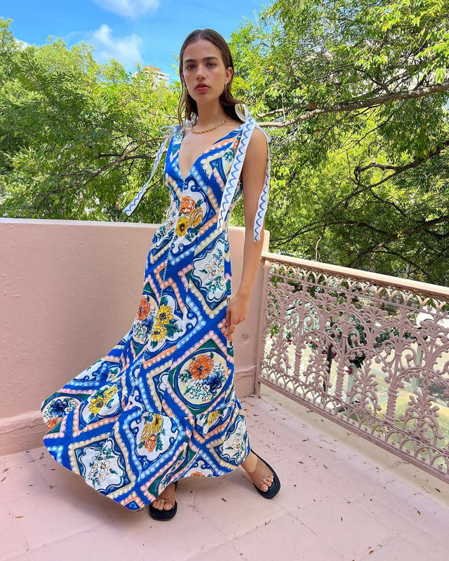 By Nicola Adoncia Tie Sleeve Maxi Dress Azure Blue Floral Size 10 - 10 / Multi - Dresses