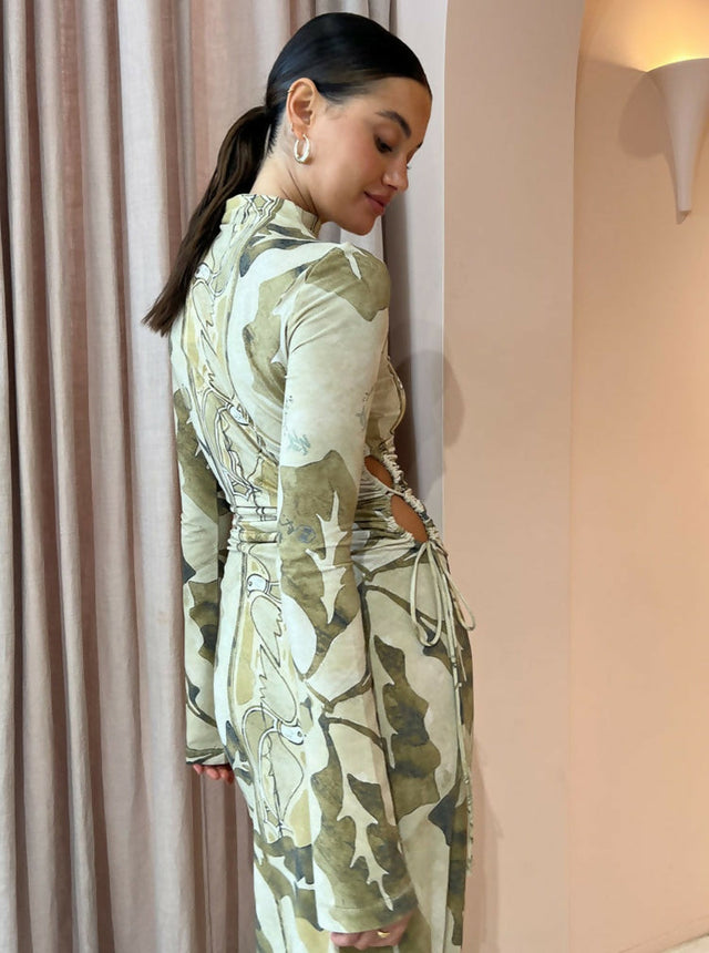 Camilla and Marc Khya Printed Midi Dress - 12 / Print - Dresses