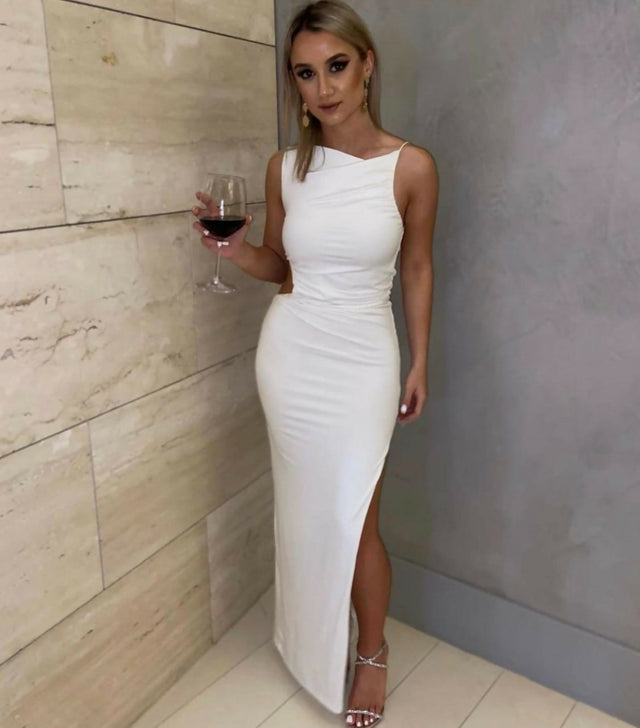 Effie Kats Rae Gown in White - 8 / White - Dresses