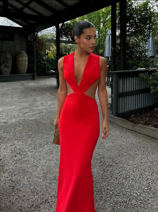 front_of_red_dress