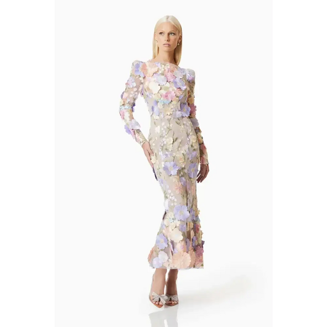 Elliatt Shannon 3D Floral Midi Dress In Purple - Dresses