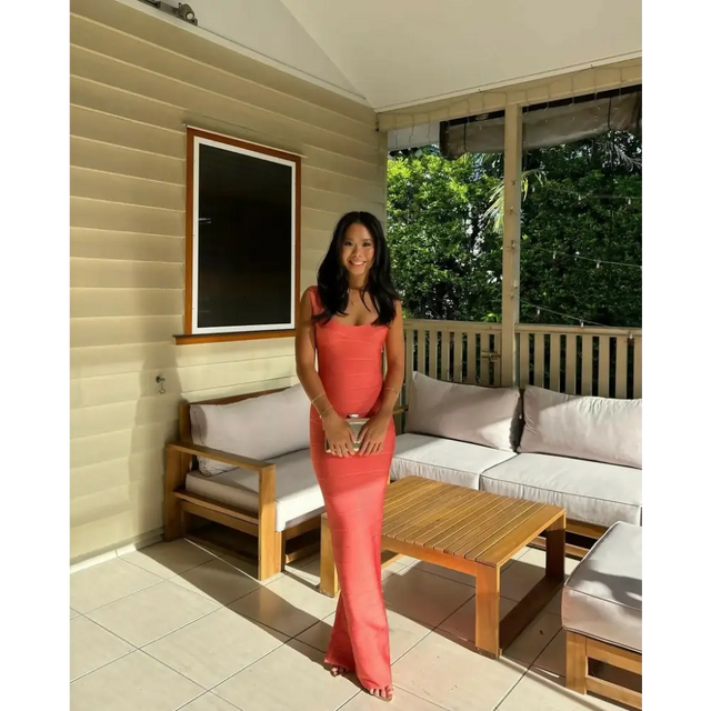 Herve Leger Round Neck Gown - 6 / Coral - Dresses