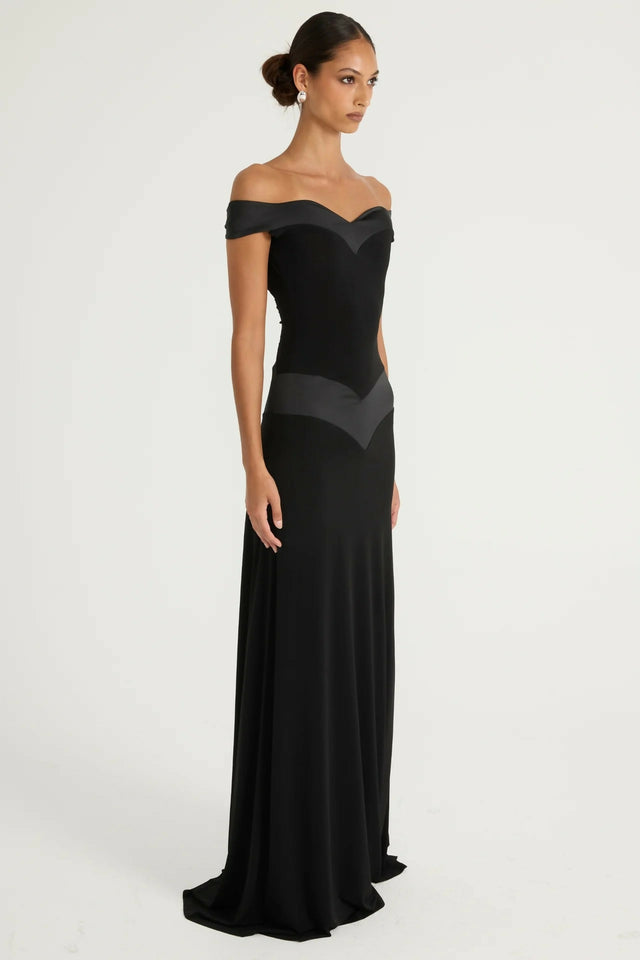Ance Gria Octavia Gown in Black