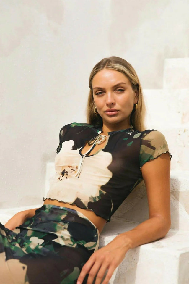 Isabelle Quinn Marilyn Key Hole Crop & Skirt - 6 / Multi - Outfit Sets