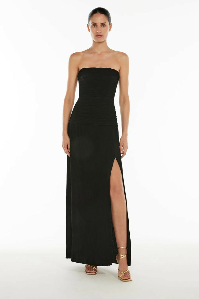 1068-52532-DOUBLETIMESTRAPLESS-BLACK_L
