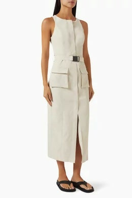 216575470_beige_in