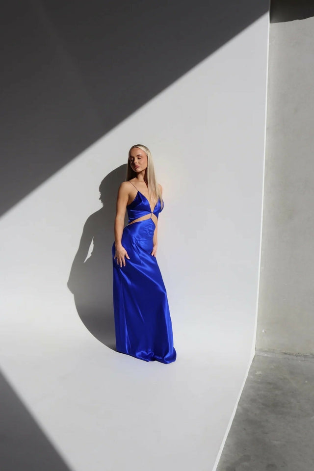 Natalie Rolt Iris Gown Electric Blue - 6 / Blue - Dresses