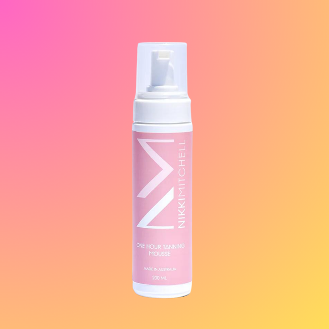Nikki Mitchell - 1 Hour Tanning Mousse