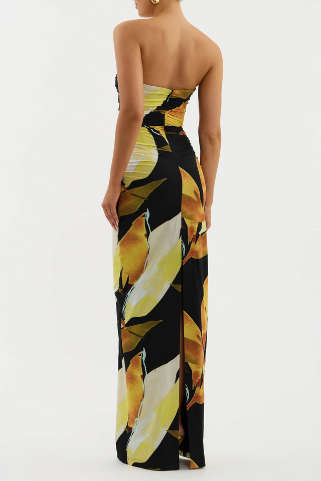 PETALS_OF_PARADISE_GOWN_2403-1597_PRINT_BACK_4e9710c0-7a88-49ab-966f-58f1a7600b11
