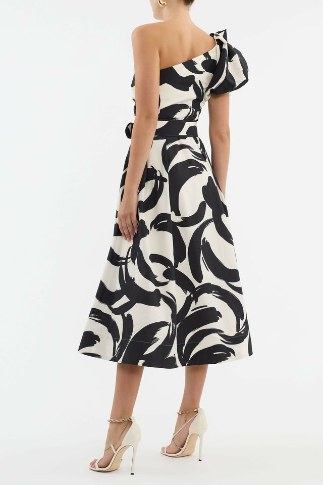 POMPIDOU_1_SH_MIDI_2401-1392_PRINT_Back_c0ab5652-31d6-410d-9c28-eccc0b61187d