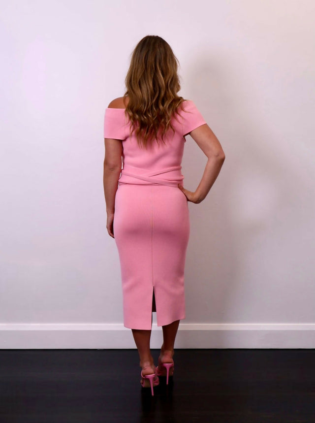 ScanlanTheordoreCrepePinkMidiRSStockImage1