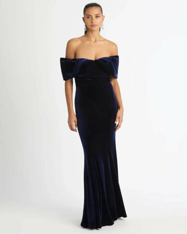 Sheike Vanity Gown - 16 / Navy - Dresses