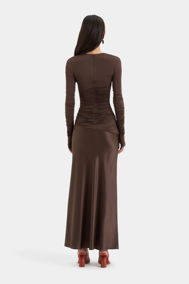S50-SIR424-1114_ALESSIA_GOWN_CHOCOLATE-24567-SirTheLabel-0521