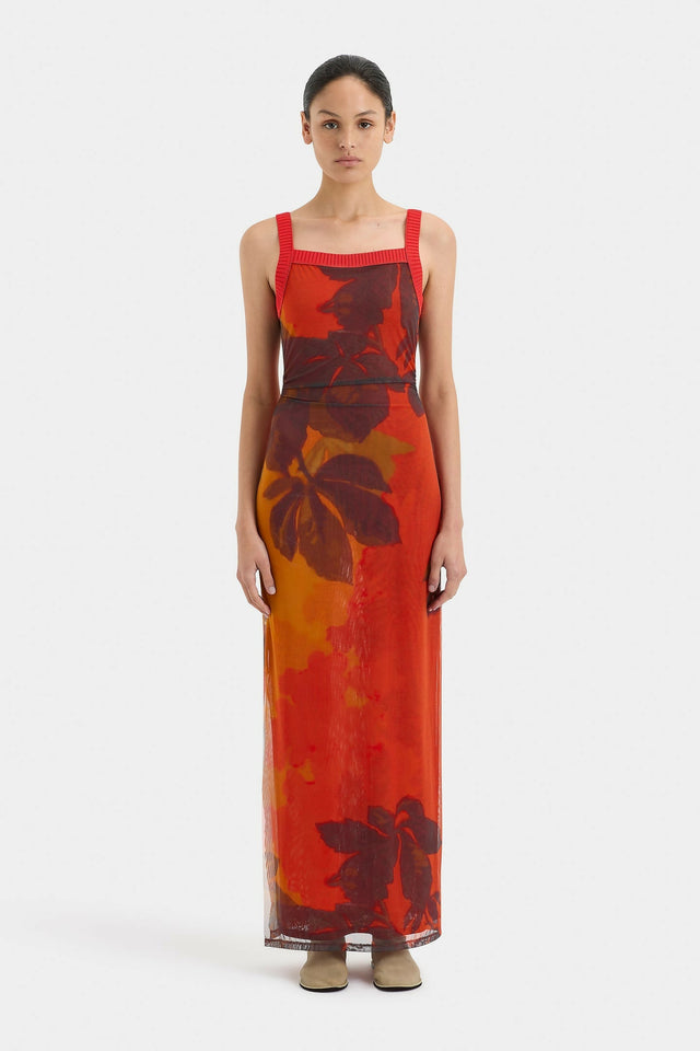 S105-LIBERTINETANKMIDIDRESSWRENPRINT-24386-SirTheLabel-0683_0e478e47-d168-4c72-b849-c9de05351366_1440x
