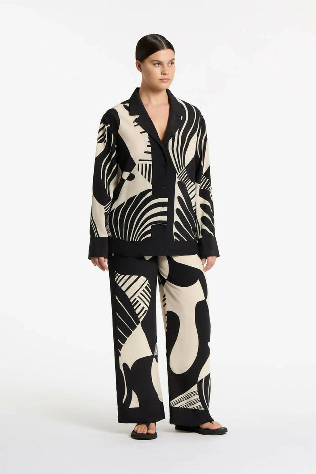 SIR - Sir The Label Realisme Shirt and Pant Set in Papier