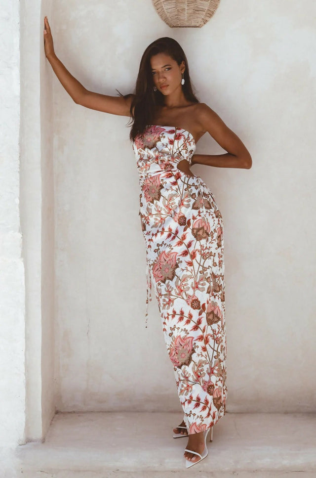 Sonya Moda Dima Gown Paisley Print Size 8 - 8 / Print - Dresses