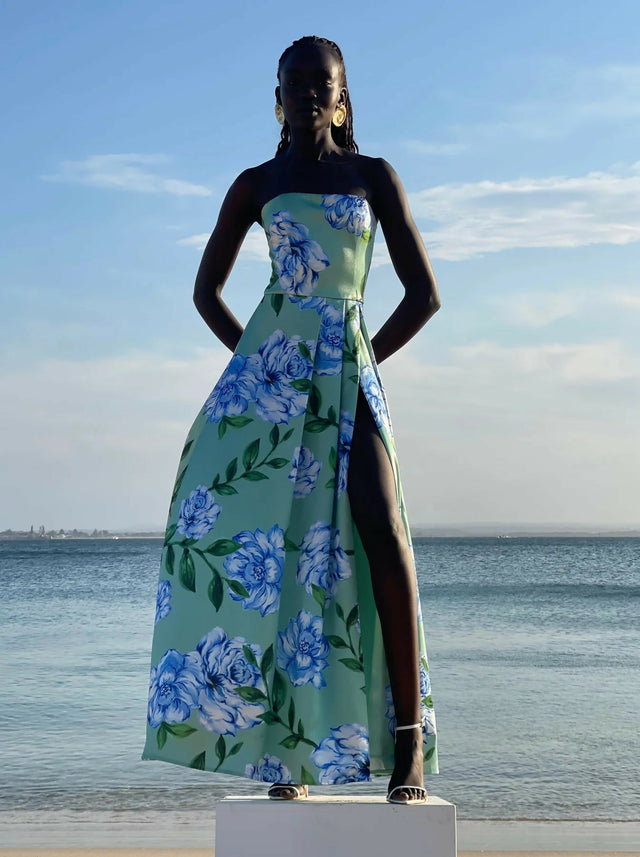 Sonya Moda Milano Gown Azzuro Verde Botanico Floral Print Size 10 - Dresses