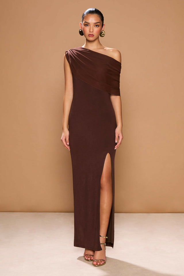 S60-23466-SonyaModa-0739_900x