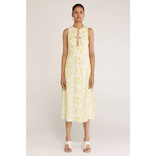 edit_0004_ThirdForm_0001_Look30