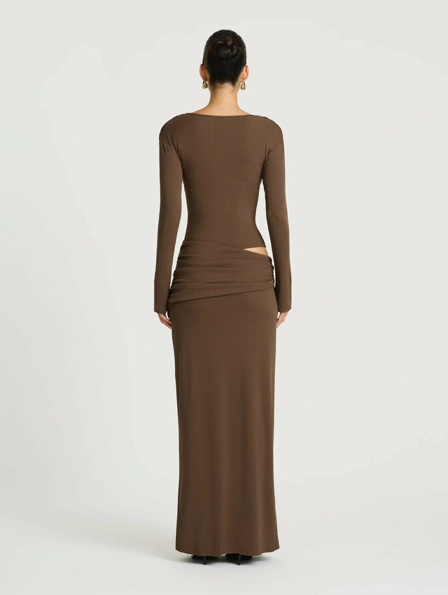 Benni Agnes Maxi Dress in Chocolate