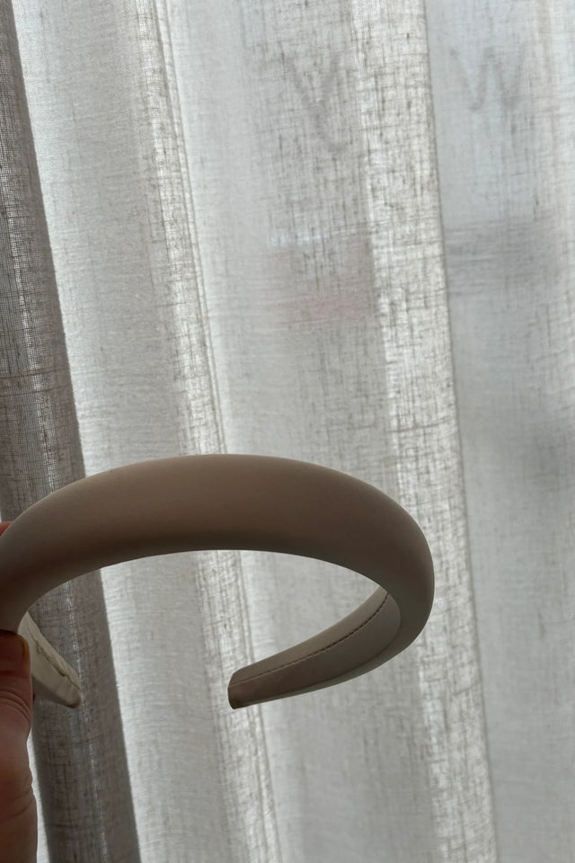 The Luxe Closet Australia Cream Padded Headband