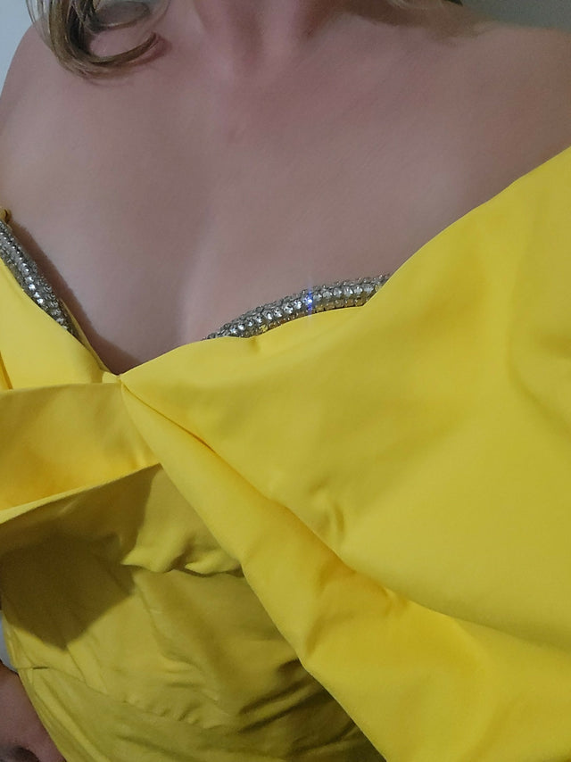 Xavier Gown Yellow Size 2/AU10