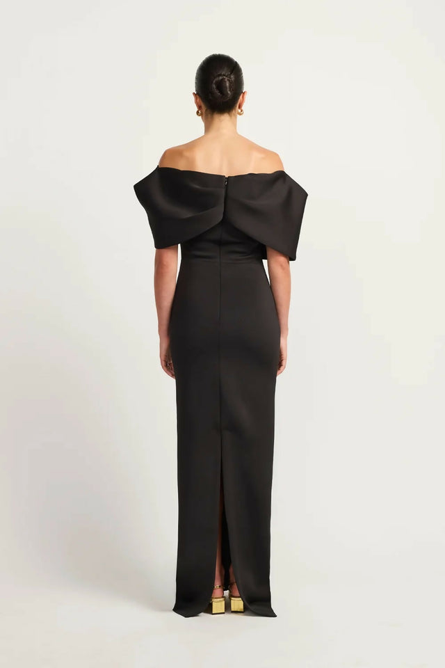 TOJHA Yesemia Gown Black