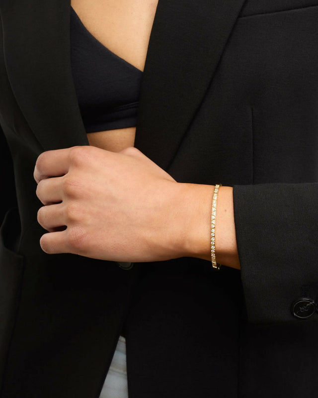 The Elan Edit (BUY TO KEEP) FLEUR CRYSTAL BANGLE