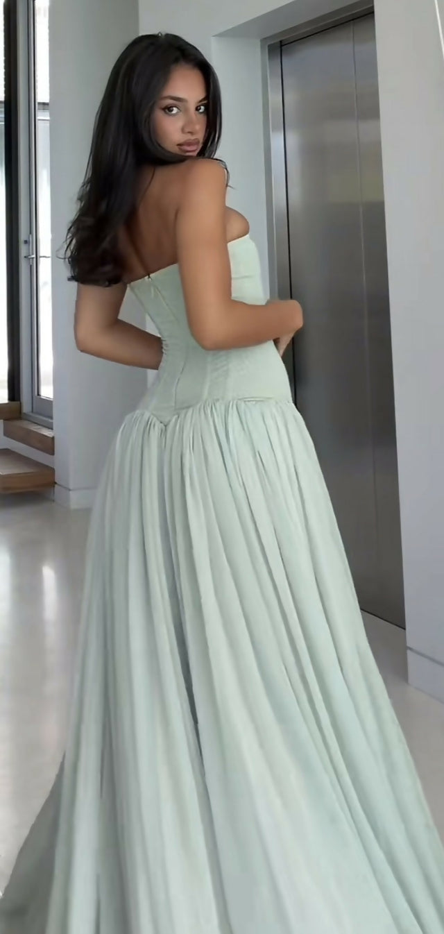 Magic muse maxi dress