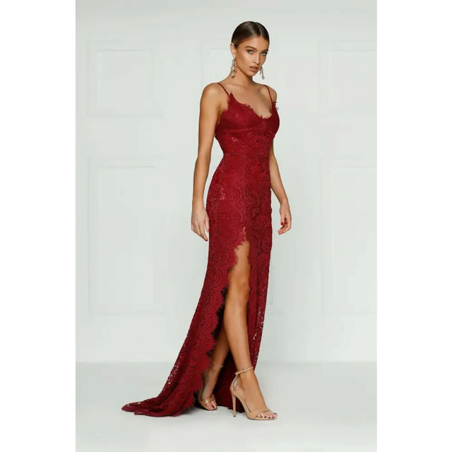 Alamour The Label Layali Lace Gown - 10 / Red - Dresses