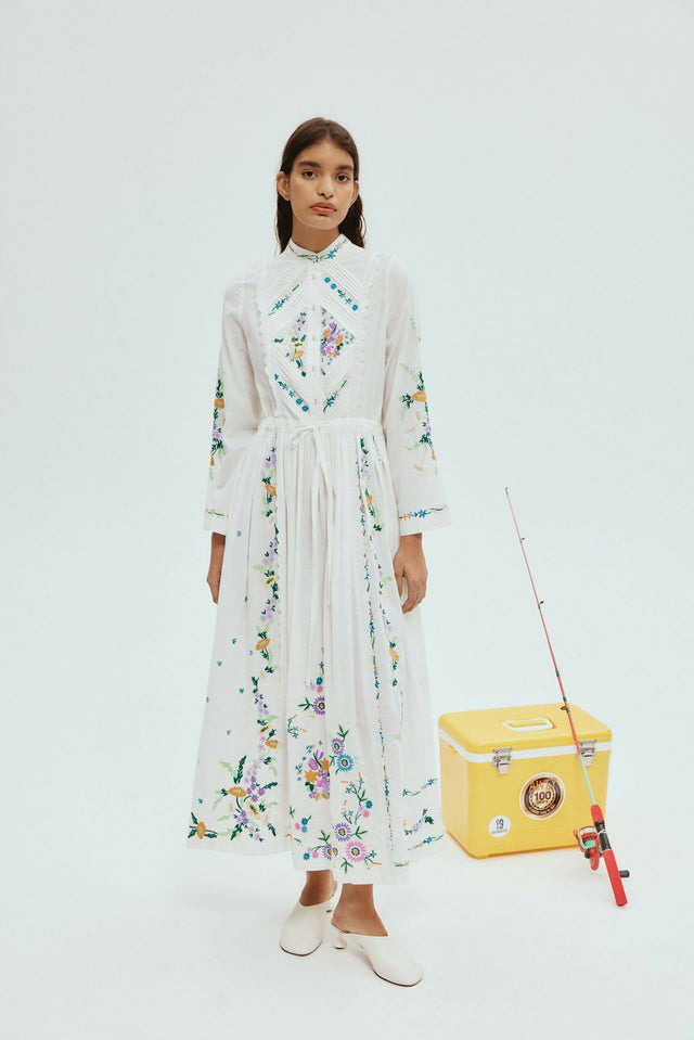 Alemais Willa Embroidered Midi Shirt Dress White Floral Size 16 | Passion For Fashion Alemais Willa Embroidered Midi Shirt Dress White Floral Size 16 | Passion For Fashion