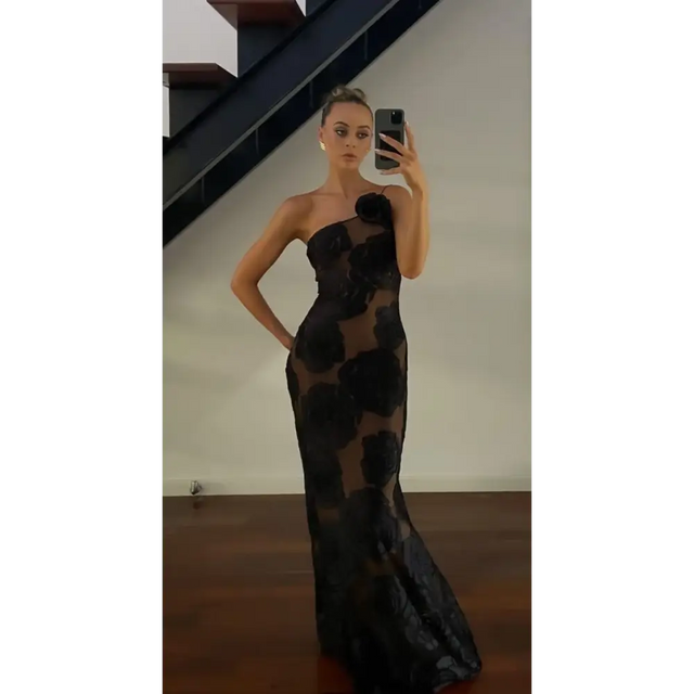 Facetune_03-01-2024-08-03-52-e1731642856536
