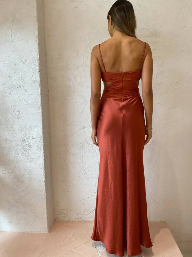 Bec & Bridge Nadia Twist Maxi Dress in Auburn - 8 / Auburn - Dresses