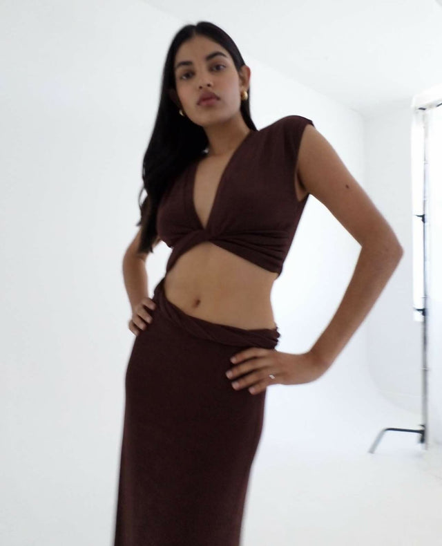 Benni Henri Twist Maxi Dress - 6 / Brown - Dresses