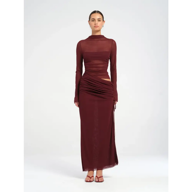 BEN376-WEBRES_1720x2284_WhynterVanravenstein_MableMaxiDress_Plum-1