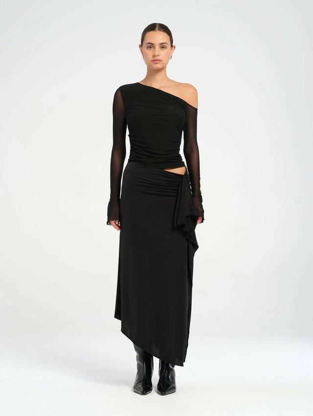 BENNI Roman Maxi Dress in Classic Black - 8 / Black - Dresses