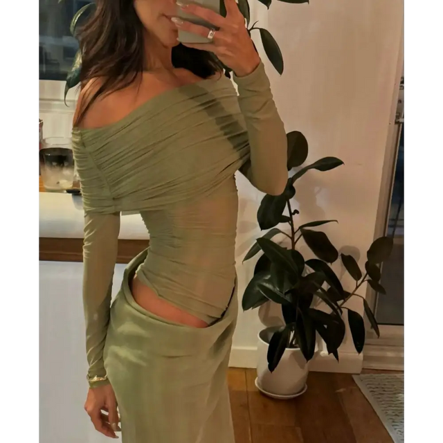 Benni. ‘Yasmin’ off the Shoulder Maxi - Dresses