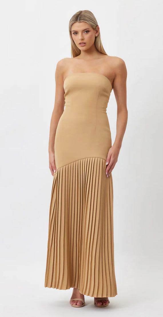 Bianca Mara Pleated Dress - 8 / Gold - Dresses