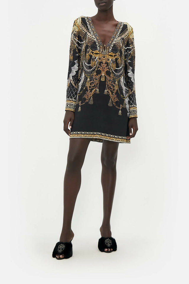 CAMILLA_00018980_LONG_SLEEVE_DEEP_V_SHORT_DRESS_RAVIN_RAVEN_1
