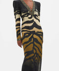 CAMILLA_00019335_SHOULDER_PAD_LONG_SLEEVE_DRESS_TAME_MY_TIGER_4_2048x_548224f7-fd7f-42e5-afe6-dbd19df8aa9f