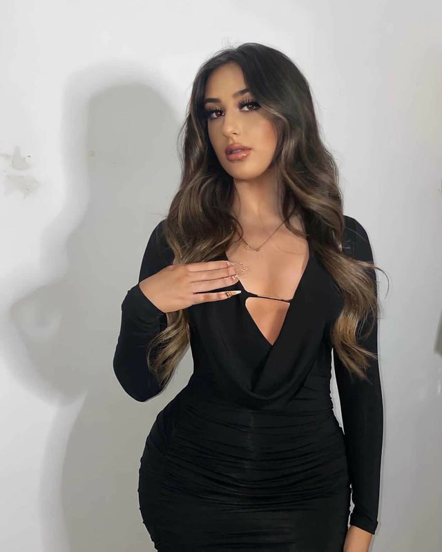 Confexy Lindsay Dress in Black - 6 / Black - Dresses