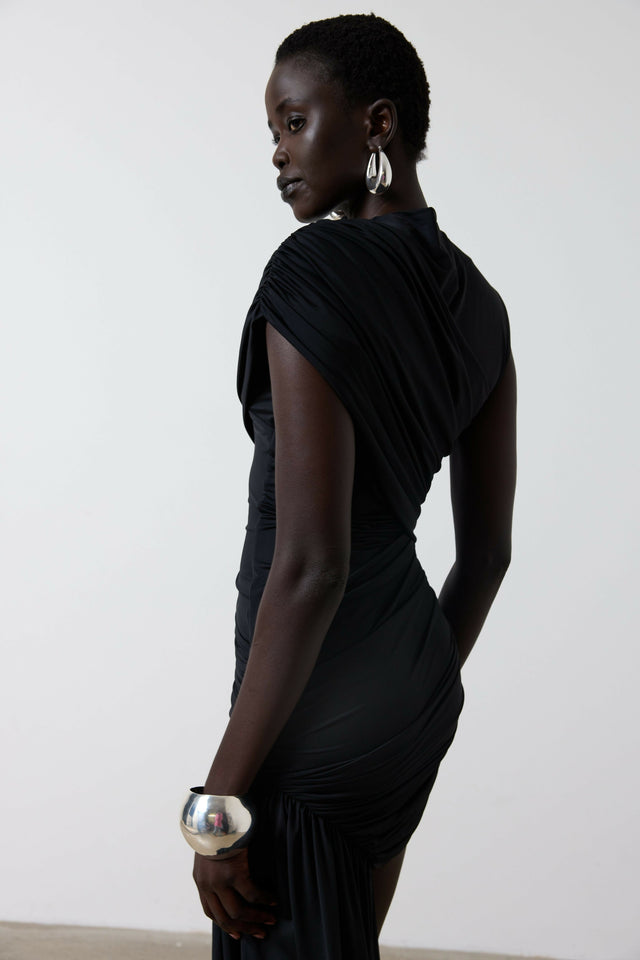 imgi_50_De-la-vali-black-ravenna-jersey-dress-with-draped-detail10