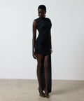 imgi_24_De-la-vali-black-ravenna-jersey-dress-with-draped-detail7_76ad1e0e-94bf-4189-8f1d-18013f4bd255